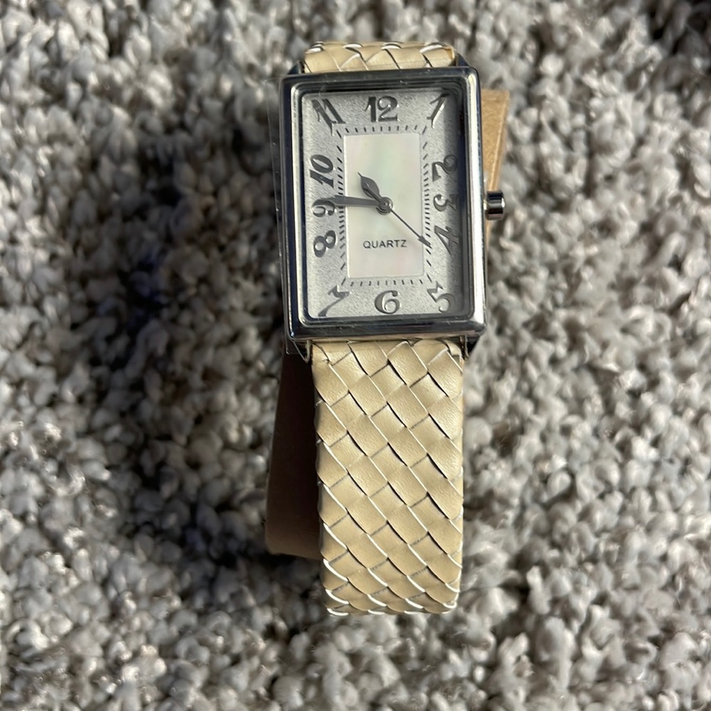 JJill watch NWT